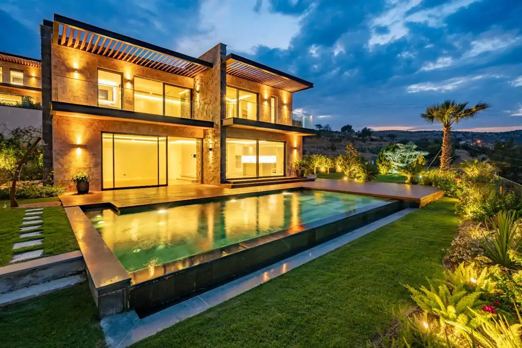 New Luxury Unique Designed Villas In Turkey